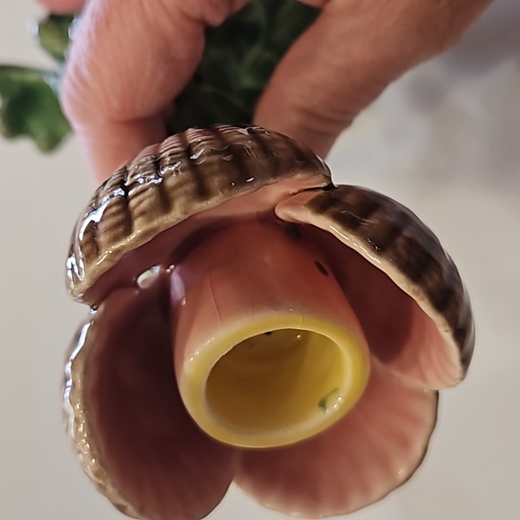 Weird and wonderful! Portuguese ceramic, ocean-themed candle holders. - Picture 9 of 11